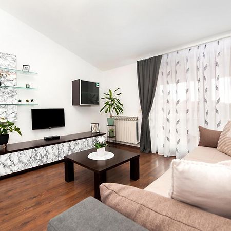 Mate & Mira Appartement Rovinj Buitenkant foto